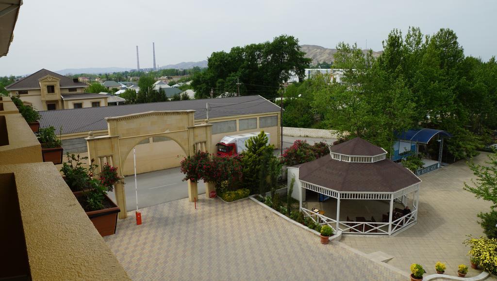 River Side Hotel Mingeczaur Zewnętrze zdjęcie