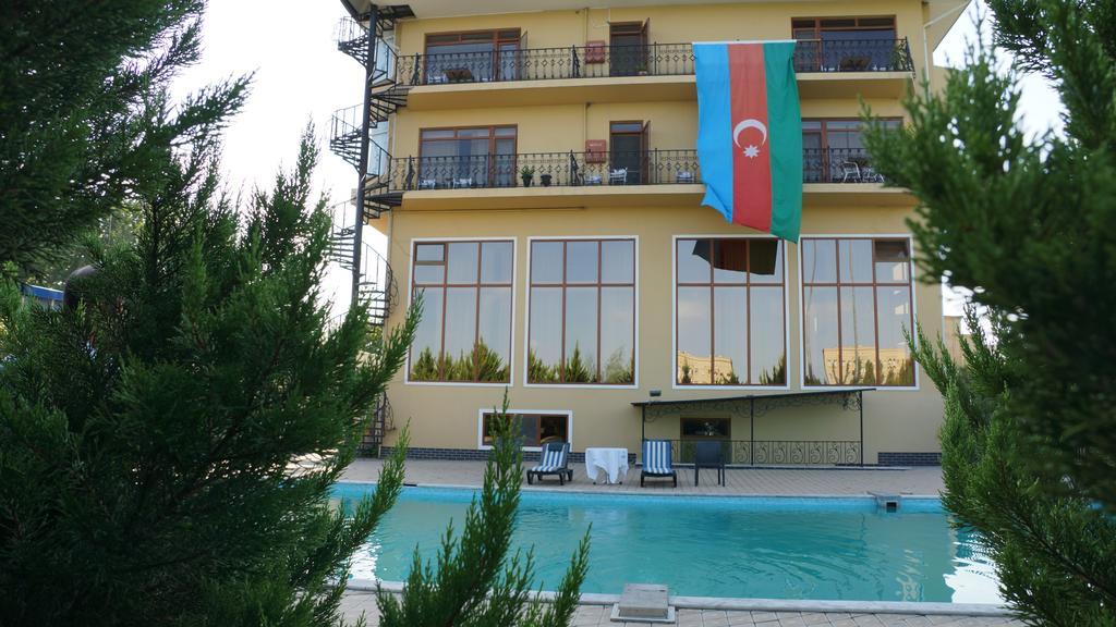 River Side Hotel Mingeczaur Zewnętrze zdjęcie