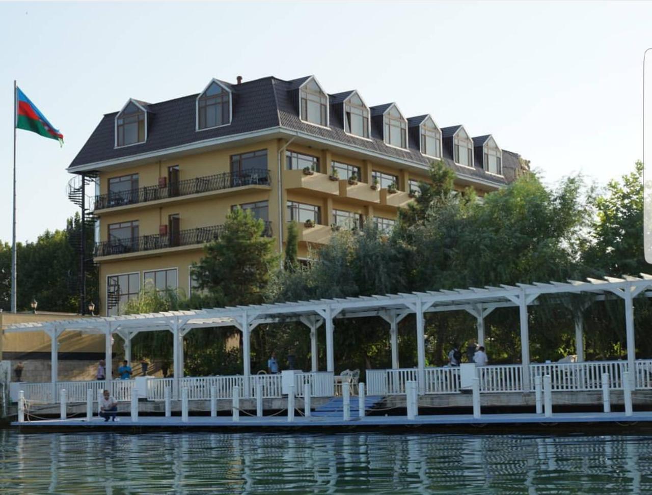River Side Hotel Mingeczaur Zewnętrze zdjęcie